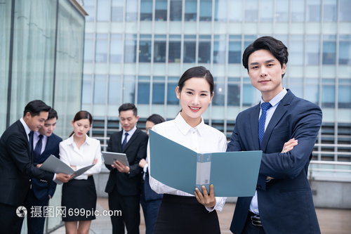 商務(wù)男女辦公